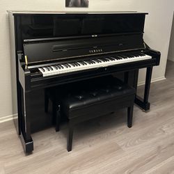 2007 Yamaha U1 Piano 