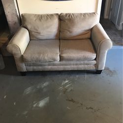 Comfortable Loveseat 