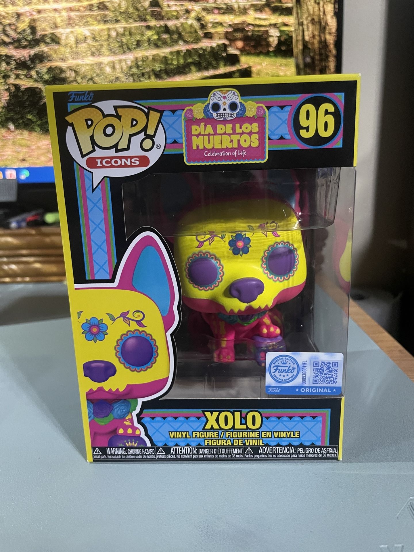 Funko Pop Icons Dia De Los Muertos #96 Xolo Shop Exclusive