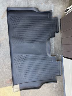 2020 Ford F-150 FloorLiner REAR  ***Black color***
