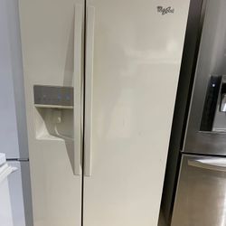 33 inch Whirlpool Refrigerator Side By Side 