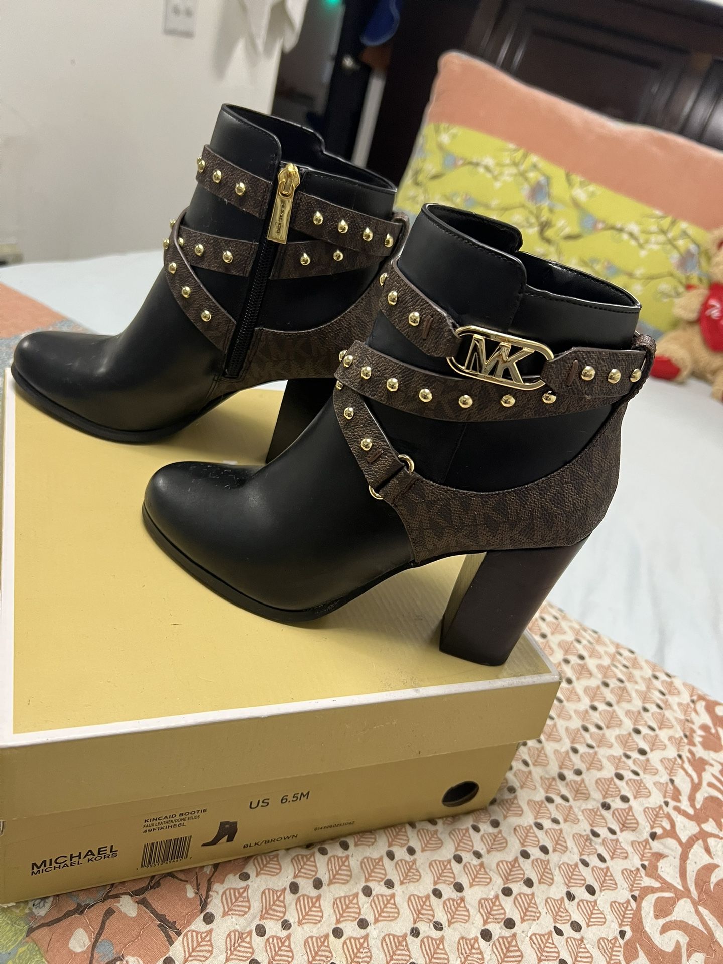 Michael Kors Boots