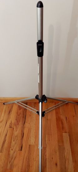 Speaker Monitor Tripod AV