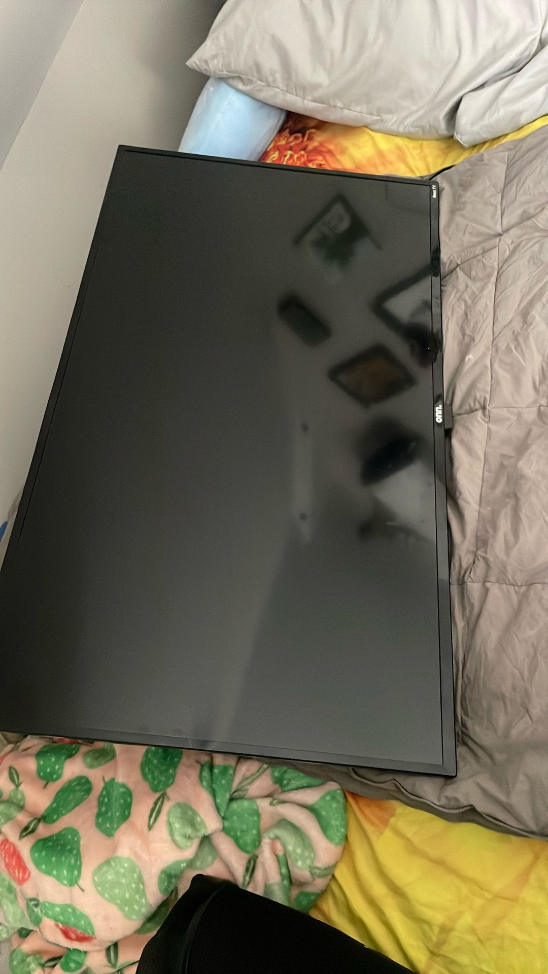 Brand New 40 Inch Roku Tv