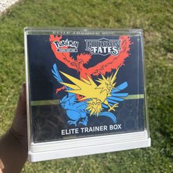 Hidden Fates Elite Trainer Box