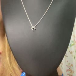 18 K White Gold With Diamonds 