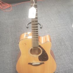 Yamaha FGX800C Guitar Acoustic/EL