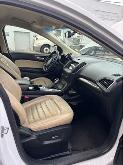 2017 Ford Edge