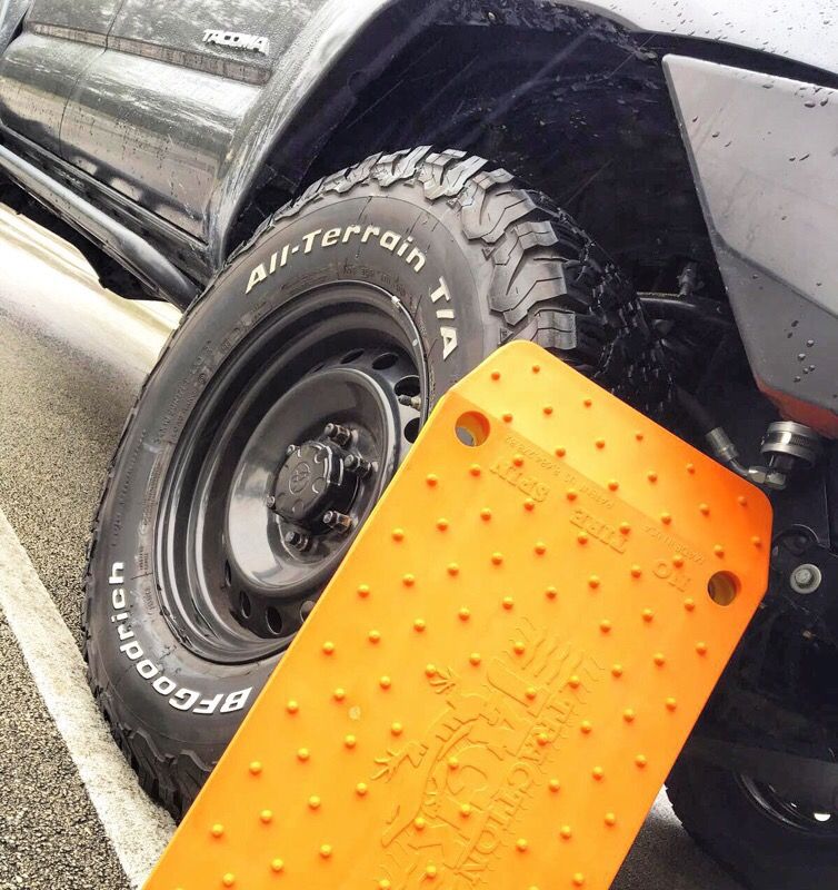 Traction Jack // OffRoad Traction Aid. for Sale in Southwest Ranches