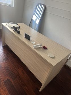 Office Desk