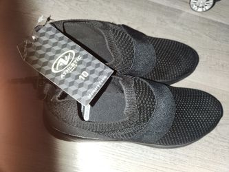Black athletic shoes