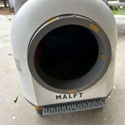 Malft Self-Cleaning Cat Litter Box