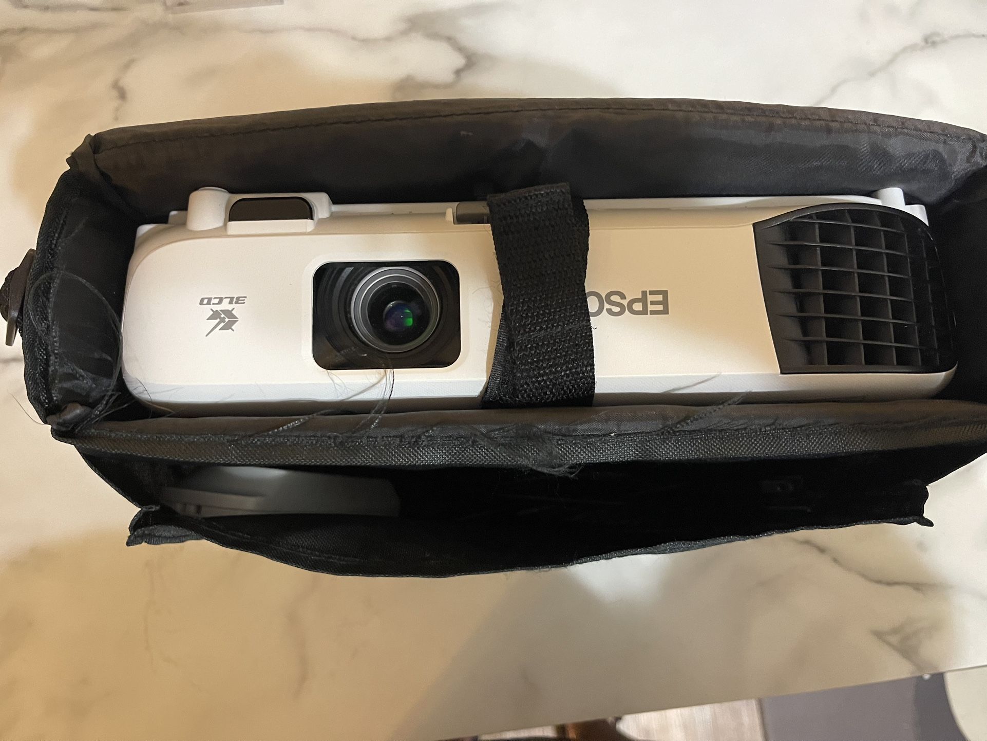 Epson EX3280 Projector