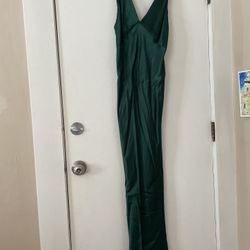 Rumored Emerald Dress Size S