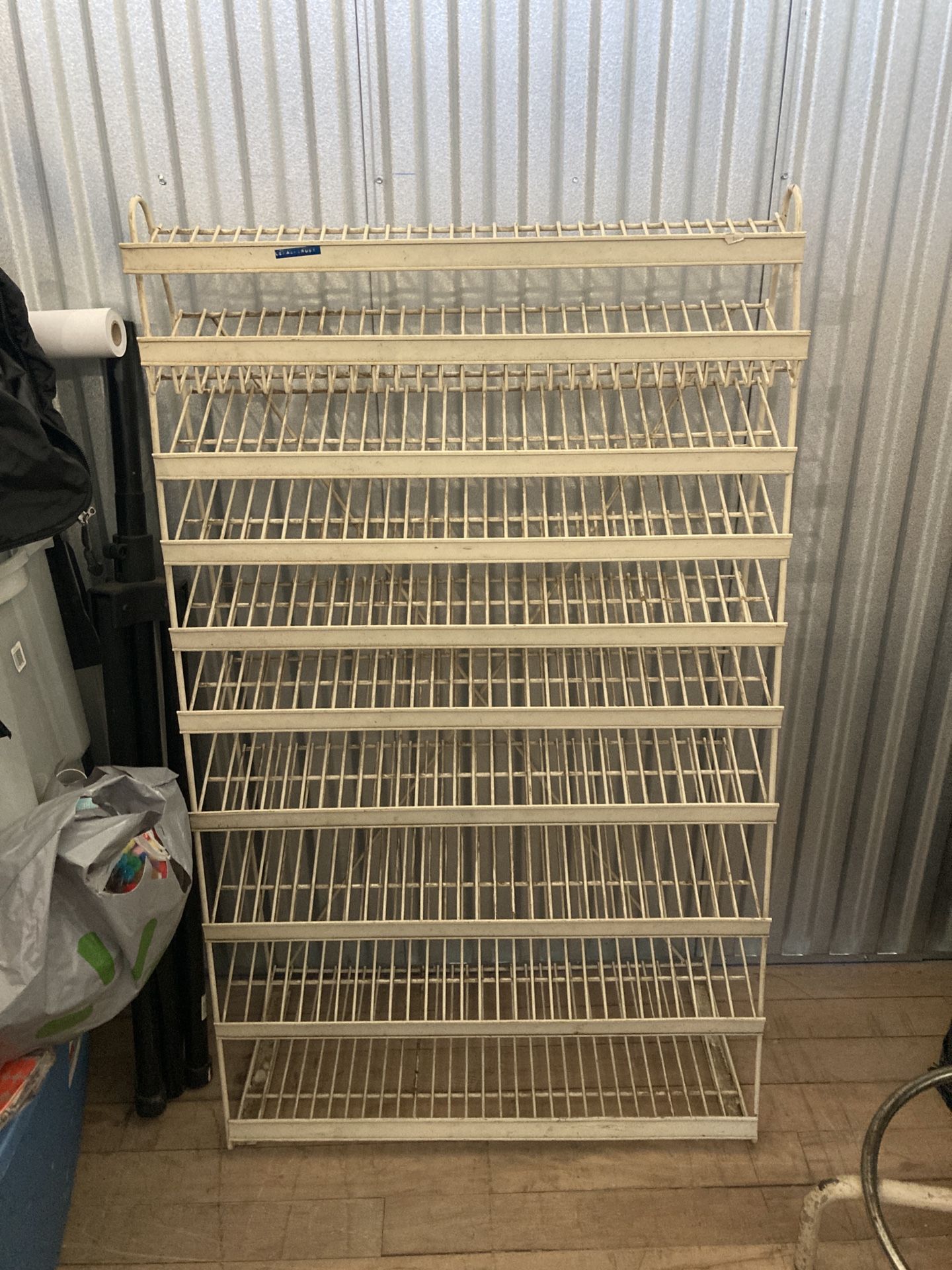 Shelf