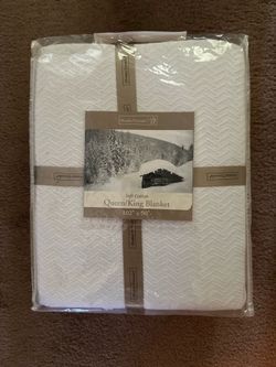 NEW Soft Cotton King/Queen Blanket – Sealed