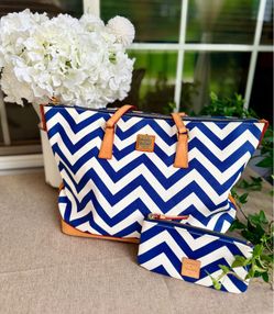 Dooney & Bourke Chevron Tote w/ Coin Purse