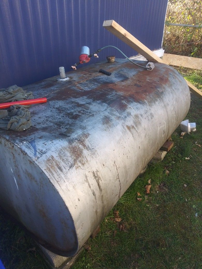 Free Fuel Tank, Just Emptying It Out Now So I Know Its Good