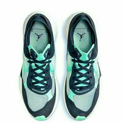 Mens Jordan Summer Sneakers $165 with Breathable Mesh for air, or other Jordan accepting offers, ask for your size