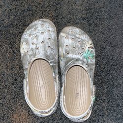Crocs