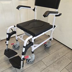 VEVOR Shower Commode Wheelchair with 4 Lockable Wheels, Footrests, silla para baño