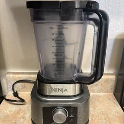 Ninja Blender 