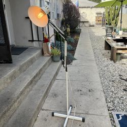 Vintage Articulating Drafting Floor Lamp / Architect Studio Light (Works!)  ⸻  ✅ DESCRIPTION  Vintage articulated floor lamp with a clean industrial “