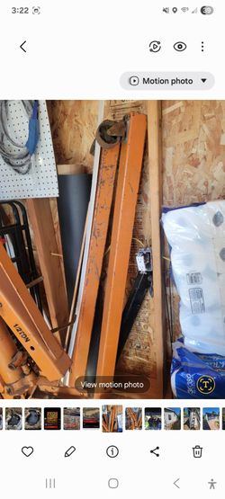 Hoist up to 2 tons