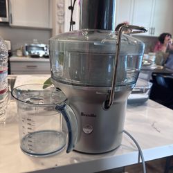 Breville Juicer