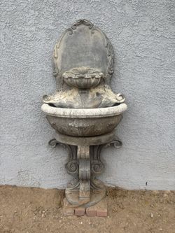 Vintage Al’s Garden Art Wall Fountain – Heavy Cast Stone – Model #3050