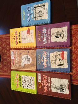 Diary of a whimpy kid (7) books