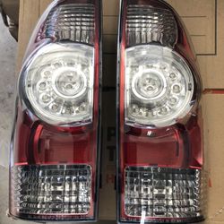 Tacoma Rear Tail Lights Left/right