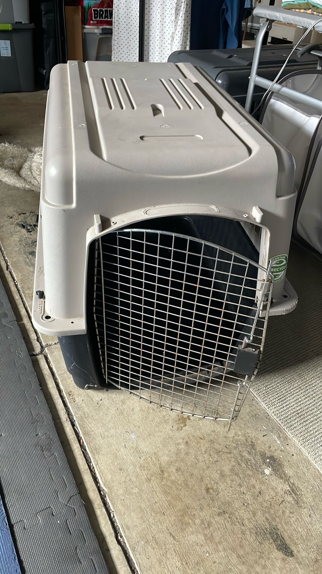 Dog Crate in Great Condition
