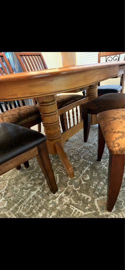 Table and  8 chairs solid woods