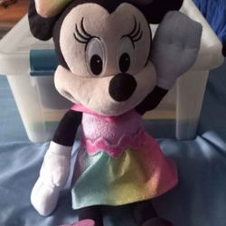 Disney Minnie Mouse Sparkle And Sing Doll 
