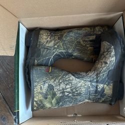 Cabella Outdoor Boots