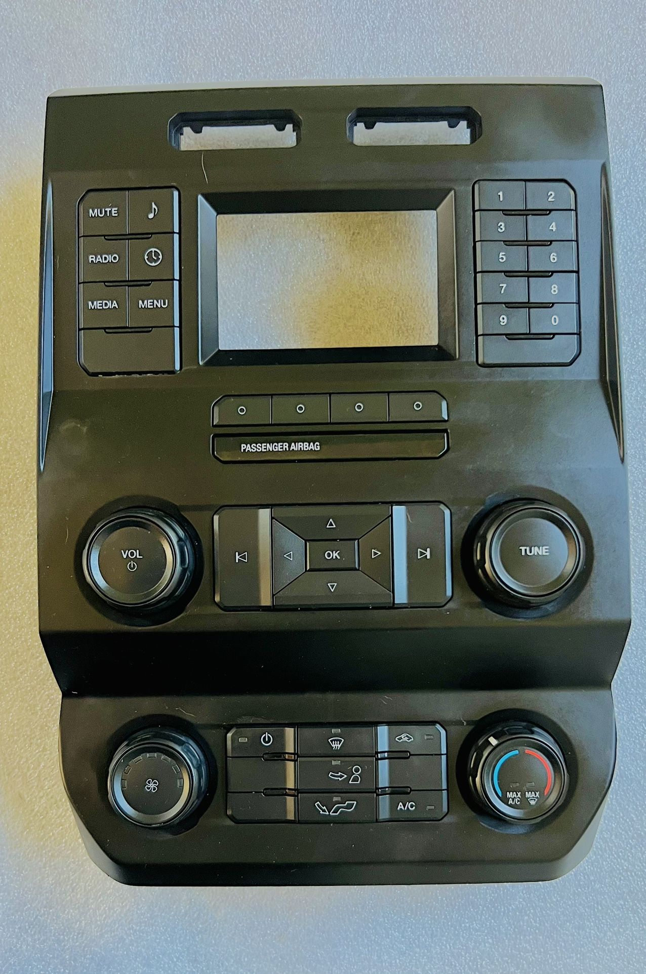 2016 FORD F150 RADIO AUDIO AC TEMPERATURE CONTOL PANEL GL3T-18E243-ADB OEM