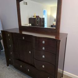 Nice Wood Dresser With Mirror