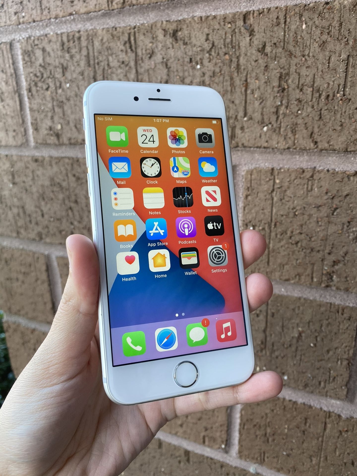 iPhone 6S - 32 GB - Unlocked For Worldwide Use