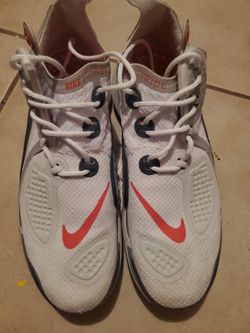 Nikes Size-9 Men