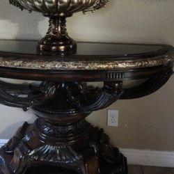 El dorado Console table