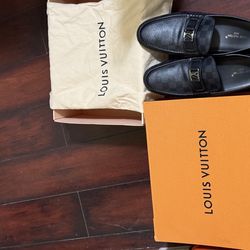 Louis Vuitton Black Classic sneakers