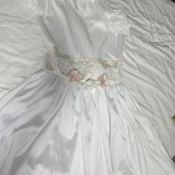 First Comunion Drees. 