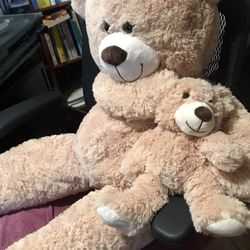 Adorable Mama And Baby Bear Excellent Condition 