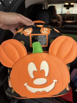 Loungefly Disney Mickey Glow In The Dark Pumpkin Mick-OLantern Mini Backpack-NWT