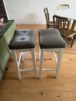 High top kitchen chair