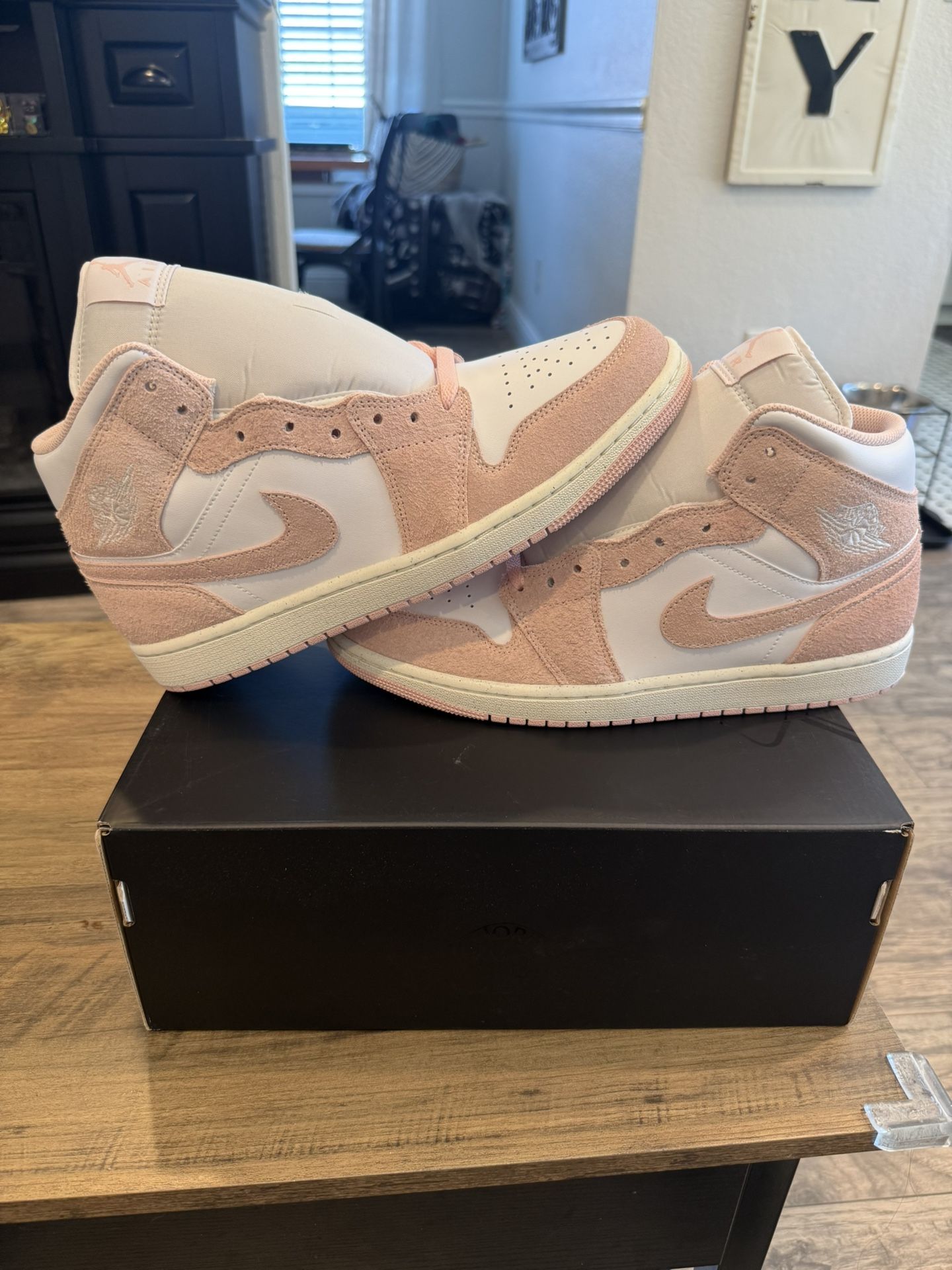 Jordan 1