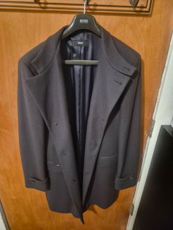 Hugo Boss Coat 44R NEW