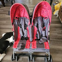 Like New Delta Children LX Double Side By Side Stroller Red