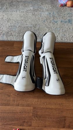 Men’s shin guards
